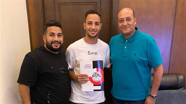 محمود صلاح لاعب فريق