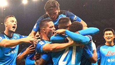 موعد مباراة آينتراخت فرانكفورت الألماني ونابولي الإيطالي في دوري أبطال أوروبا