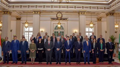 وزير التعليم العالي: يجب تقليص الفجوة بين المجتمع الأكاديمي ومجتمع الأعمال والصناعة 