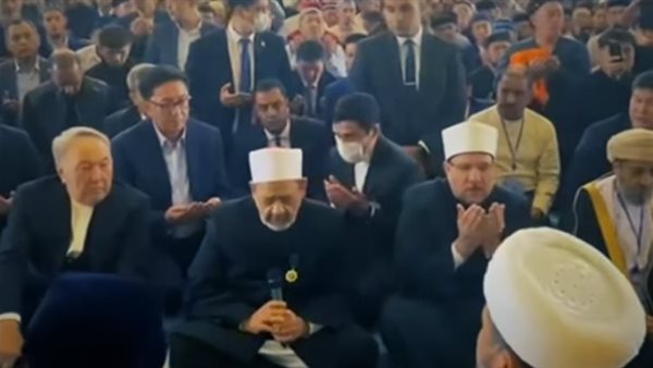 شيخ الأزهر في مسجد