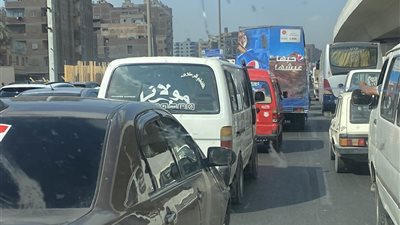 تكدس في بعض المناطق.. تعرف على الحالة المرورية بالقاهرة والجيزة | صور
