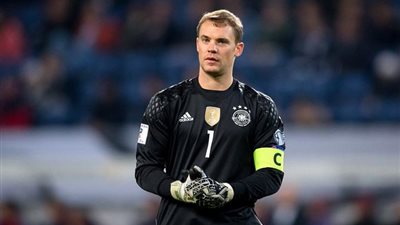 مانويل نوير يعادل رقم بوفون التاريخي في بطولة اليورو