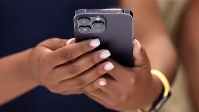 آبل ترضخ لأوروبا وتسمح بتنزيل التطبيقات من خارج متجرها