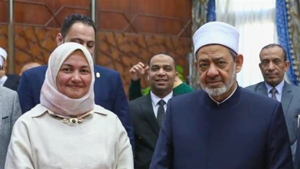 شيخ الأزهر والدكتورة