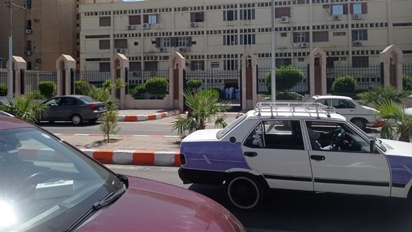 محيط المحكمة 