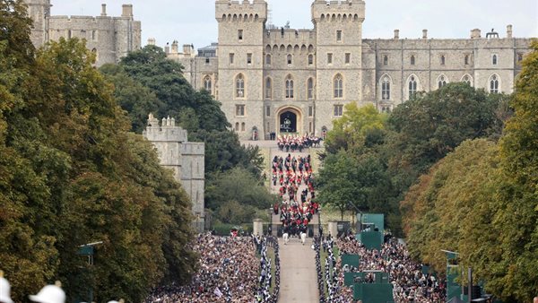 جنازة الملكة إليزابيث