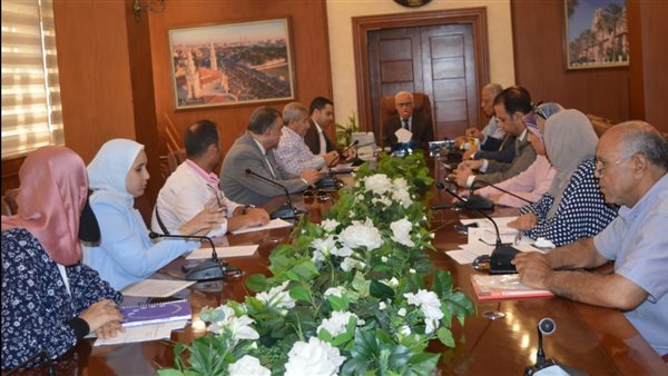 محافظ بورسعيد