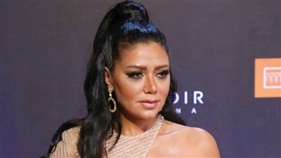 أول تعليق من رانيا يوسف بعد خضوعها لعملية جراحية: مش تجميل | خاص