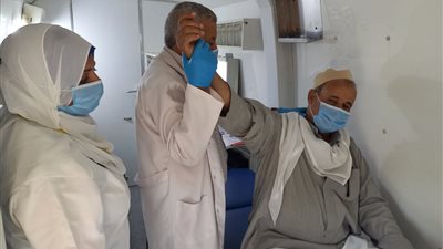 صحة الدقهلية: الكشف على 837 مريضا بقافلة طبية بأحد قرى مركز بني عبيد