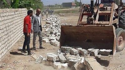 محافظ المنيا: إزالة 262 حالة تعد على أملاك الدولة والأراضي الزراعية