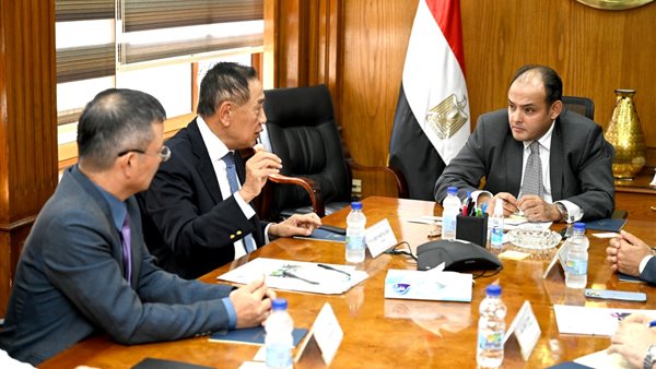 وزير التجارة والصناعة