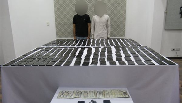 المتهمين بحوزه المضبوطات