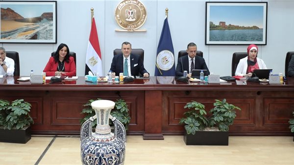 وزير السياحة والآثار