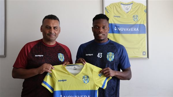 اتيكور اوين لاعبا