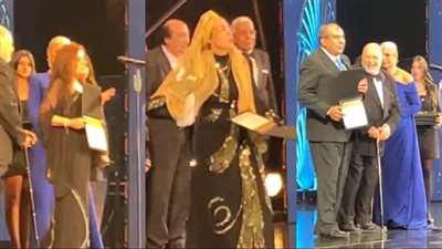 أحدهم لم يشترك بعمل من 4 سنين.. يحيى الفخراني يكرم الممثلين المهمشين بمهرجان القاهرة للدراما