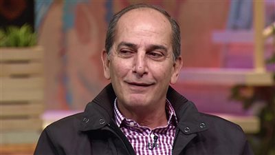 تناولها مرة واحدة على سبيل التجربة.. ماذا قال هشام سليم عن المخدرات؟