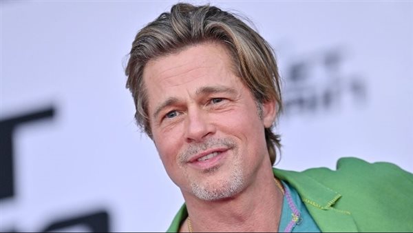 النجم براد بيت