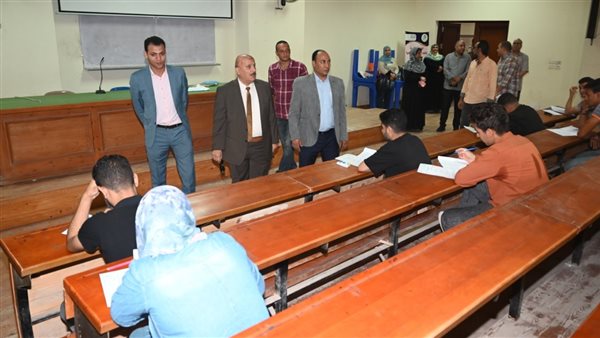 امتحانات كلية الحقوق