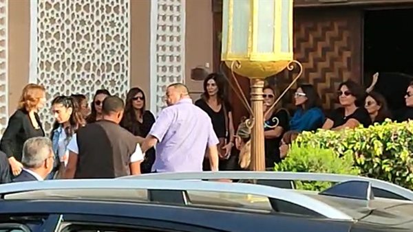 وزيرة الثقافة نيفين