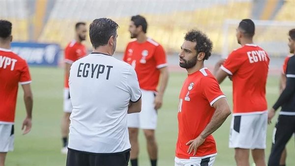 محمد صلاح وفيتوريا