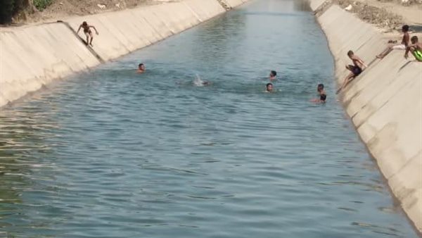 أطفال الأقصر يحولون