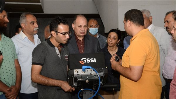 محافظ أسيوط 