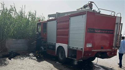 سيارة المطافي اصطدمت بأخرى.. إصابة 2 من رجال الإطفاء بالغربية أثناء ذهابهما لإخماد حريق