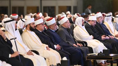 وزير الشؤون الإسلامية السعودي يشدد على توحيد الجهود لمواجهة الاجتهادات الفوضوية