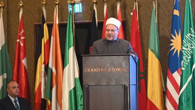 المفتي: الاجتهاد الجماعي أملنا في القضاء على الإرهاب الذي تتبناه الجماعات المتطرفة 