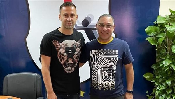  إنبي يعلن تعاقده