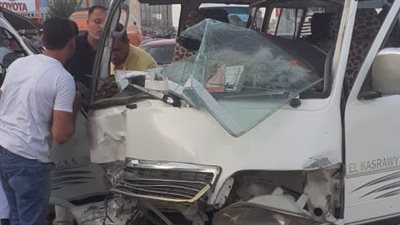 إصابة 4 أشخاص إثر حادث تصادم سيارتين ببني سويف | صور 