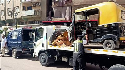 مرور المنوفية يشن حملة لضبط المركبات المخالفة بشبين الكوم