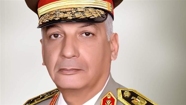 وزير الدفاع الحربي