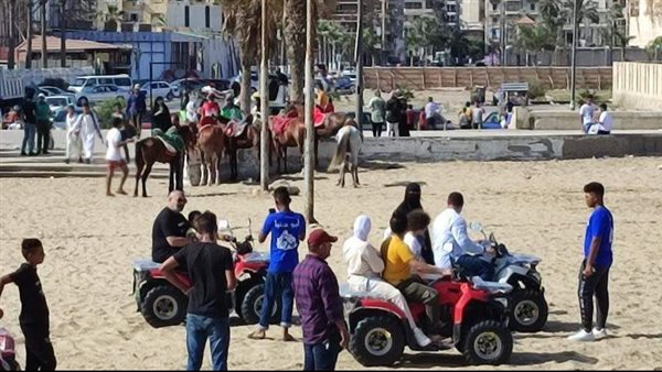 الباتش باجي علي شاطئ