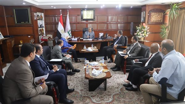 وزير القوى العاملة