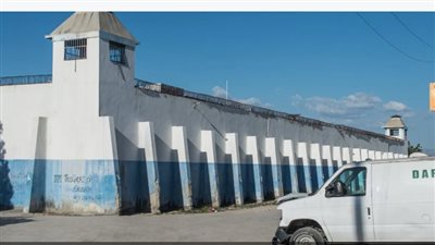  بعد مصرع شرطي وإصابة 3 آخرون بجروح.. فرار 145 سجينة من سجن للنساء في هايتي