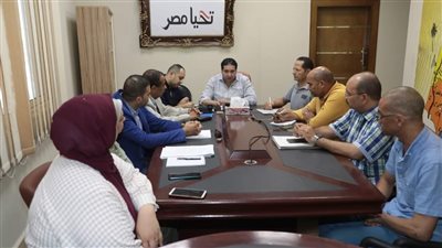 نائب محافظ بني سويف يعقد اجتماعا لتفعيل كتاب التنمية المحلية بشأن تقنين أراضي الدولة 