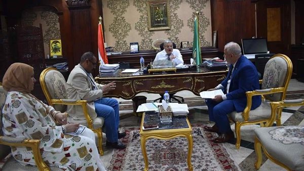 محافظ المنيا