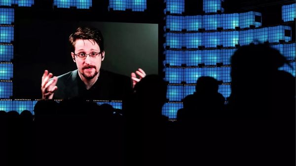 ضابط المخابرات الأمريكية