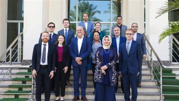 جانب من الزيارة