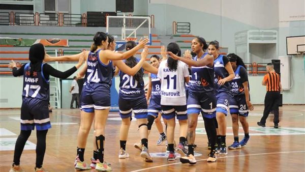 سموحة ضد الفحيص الإردني