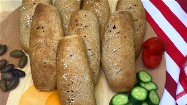 طريقة عمل العيش الفينو