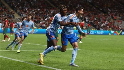 إسبانيا تتأهل إلى نصف نهائي دوري الأمم الأوروبية بعد الفوز على البرتغال