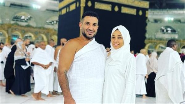 أحمد سعد وزوجته