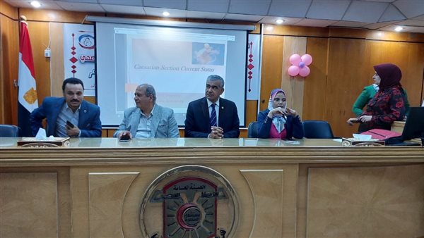 جانب من الندوة