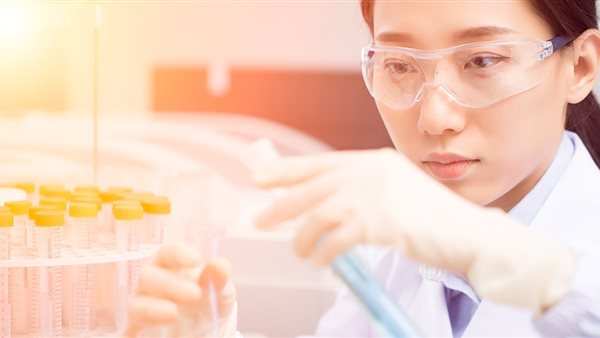 تجربة العقار الفموي