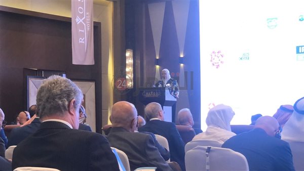 الدكتورة نيفين القباج