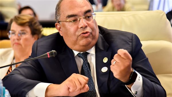 الدكتور محمود محي