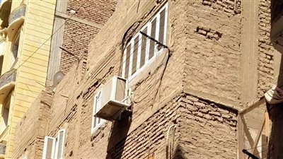 رفضت تتجوز عشان تربي بناتها ولما كبروا طردوها.. مسنة بالأقصر تستغيث: اتفقوا مع أزواجهم عليّا 