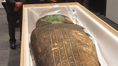 الآثار تعلن استرداد غطاء تابوت خشبي من متحف هيوستن بالولايات المتحدة الأمريكية